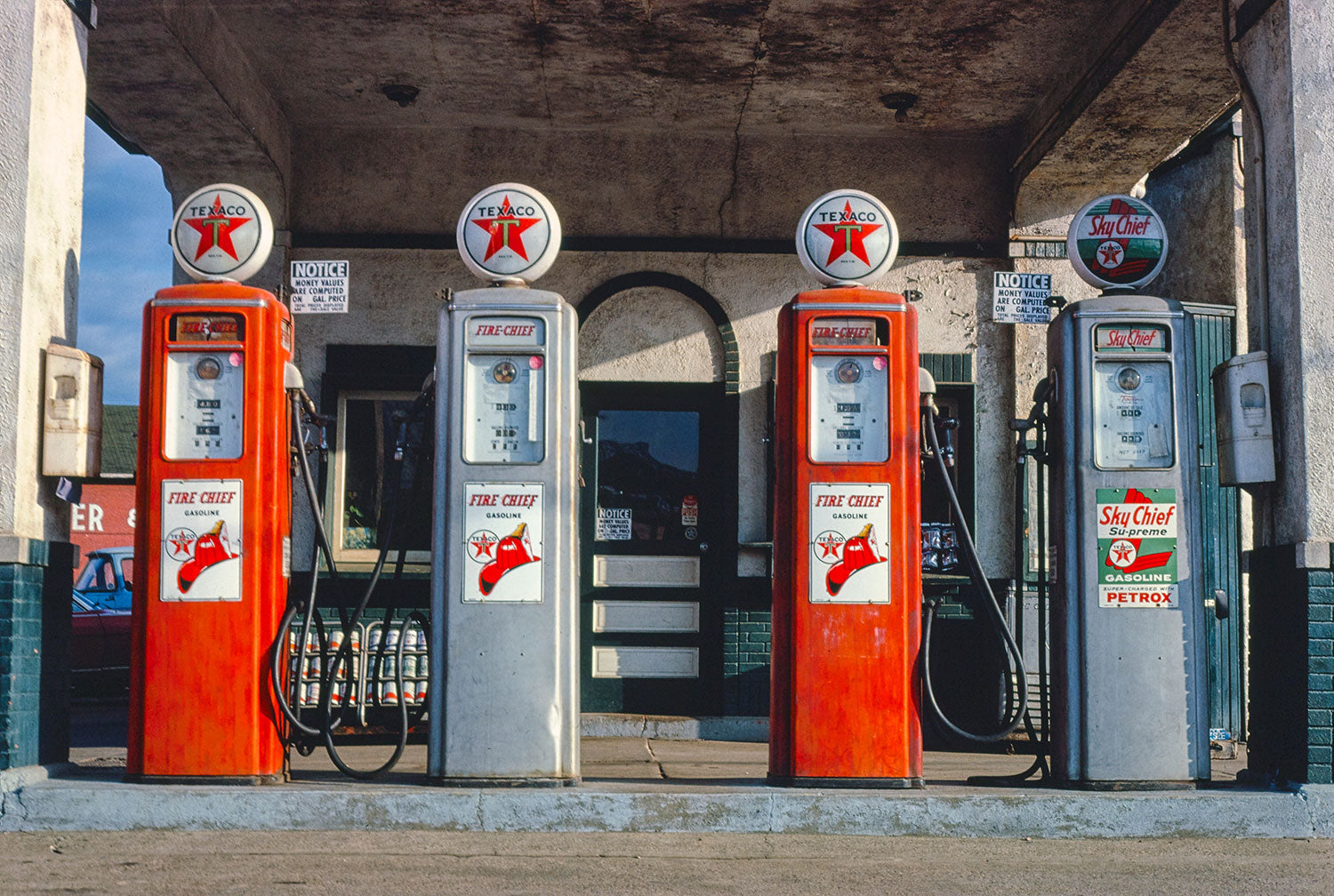 Texaco Retro Petrol Pump Examples